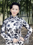 泪洒女人花